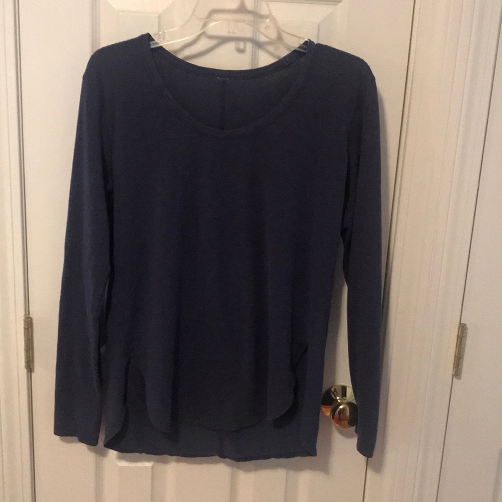Lululemon long sleeve tee